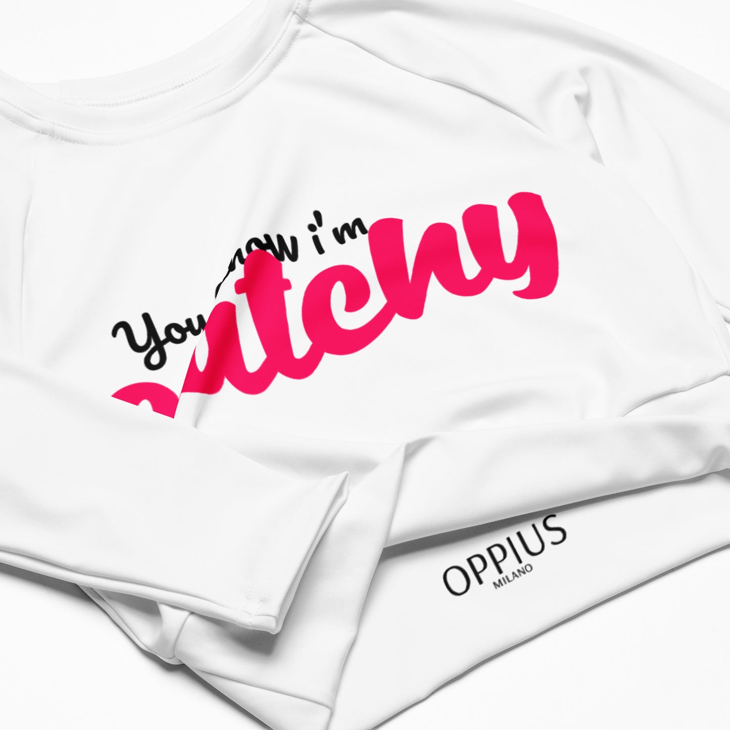 Catchy Long-Sleeve Crop Top